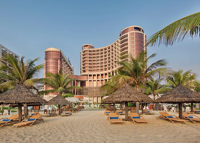 Holiday Beach Hotel Danang